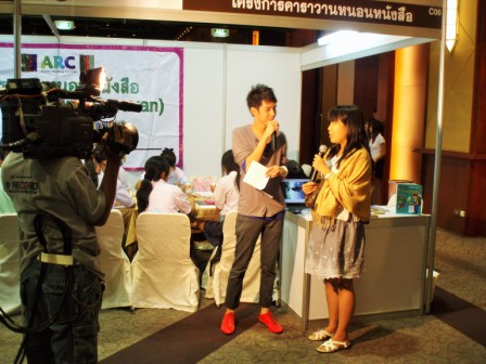 Yoshi ให้สัมภาษณ์ที่งาน J-Education