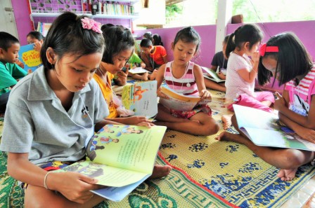 busy library activity